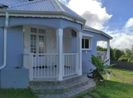 Maison Cécilia vue sur les saintes, котедж у місті Труа-Рів'єр