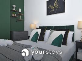 Emerald Terrace by YourStays, pet-friendly hotel in Stoke on Trent
