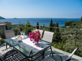 Grand View Elios, hotel em Neo Klima