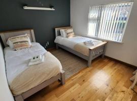 Risca Inspire, holiday home in Risca