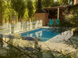 Cabaña La Escondida, hotelli kohteessa Trelew