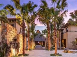 Casa Koko NEW 6-Suite Ocean-View Luxury Villa