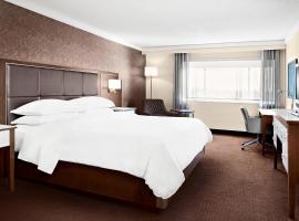 Sheraton Laval Hotel, hotel in Laval