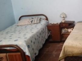 Chiringuito, habitación en casa particular en Cochabamba