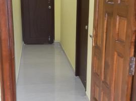 Varadhar Guest House, hotel in Kanchipuram