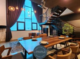 Luxury Duplex Suite 4 pax Netflix Wifi Selayang KL, apartment in Batu Caves