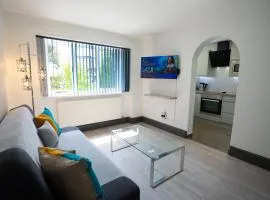 Central 1br Apt Near Station Free Parking!