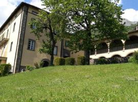 Apartment Casa Gianfrati, hotel con estacionamiento en Corfino