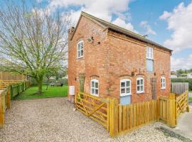 1 bed in Ledbury 90349, lodging in Eldersfield