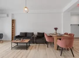 Nortlight Big and Modern Apartment