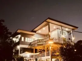 บ้านบนภู ปากช่อง พลูวิลล่า - with a housekeeper