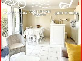 "MOULIN VERT RIVAGE" Maison, 6 personnes, au coeur du golf, accès piscines gratuit, hôtel à Talmont-Saint-Hilaire