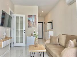 Camelia 12 1+1 on Cleopatra with partly seaview, kh&aacute;ch sạn c&oacute; bồn tắm n&oacute;ng ở Alanya