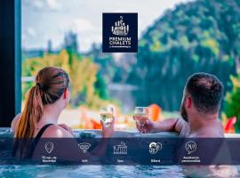 Lakefront Chalet with SPA and Private beach, hotel di Saint Come