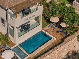 Azor Luxury Villa I, budget hotel sa Mouzákion