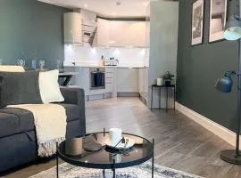 Central Flat in Brighton's Lanes - 5 Min walk from beach and Pier - 10 mins by car from station - up to 6 guests!