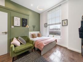 Stunning studio flats in Penge, apartment in Sydenham