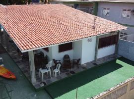 Casa com Piscina em Itamaracá, hotell i Itamaracá