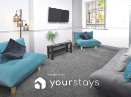 Kings' Terrace by YourStays, vacation rental in Stoke on Trent