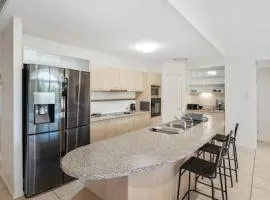 4 Bedroom Spacious Cozy Family Retreat Parkinson