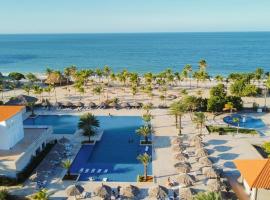 Sunsol Ecoland, hôtel avec piscine à Pedro Gonzalez