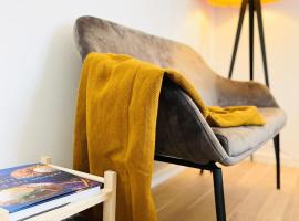 Scandinavian Apartment Hotel - Industrimuseet - 3 room apartment อพาร์ตเมนต์ในฮอร์เซินส์