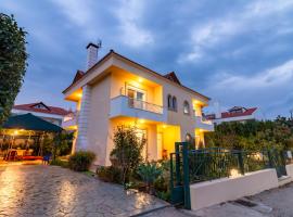 Villa Del Mar, hotel em Ialyssos