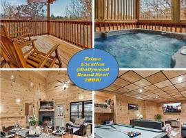 cul-de-sac Log Cabin, Hot-Tub, Arcade Games, In-Built Bunk beds, Level2 EV On site, holiday home in Pigeon Forge