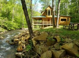 Log Cabin on the River, puhkemaja sihtkohas Stanardsville