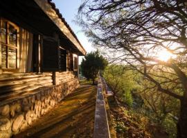 Cabaña de troncos en Nono, Córdoba, hotel a Nono