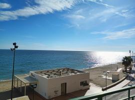 Fuengirola Primera Línea de Playa, hotel en Fuengirola