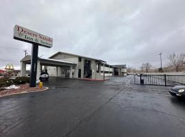 Desert Sands Inn & Suites, motel v mestu Albuquerque
