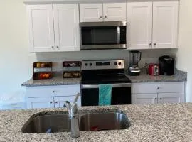 Cozy modern retreat 20 minutes from Downtown dallas Spacious fresh