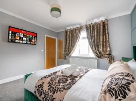 *RB98BL* For your most relaxed & Cosy stay + Free Parking + Free Fast WiFi *, Privatzimmer in Farnley