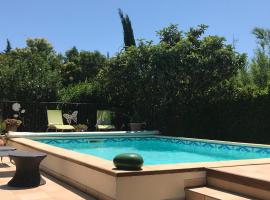 Villa Vanesse, Hotel in Sarrians