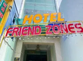 FriendZoneS Hotel