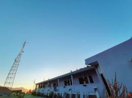 Sky View Bromo Guest House, hostal o pensión en Ngadisari