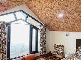 Serenity canopy, gazdă/cameră de închiriat din Srinagar
