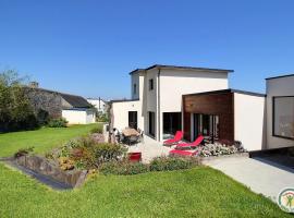 La villa du chateau croc, Hotel in Binic