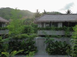 The Konkret Lombok, cabana o cottage a Kuta Lombok