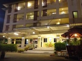 B9 Airport Resident, hotel cerca de Aeropuerto de Suvarnabhumi - BKK, Lat Krabang