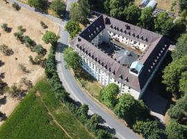 Bildungs- uns Tagungshäuser Vierzehnheiligen Diözesanhaus, hotel in Bad Staffelstein