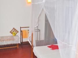 Sea Breeze Inn Talalla, hotel em Talalla South