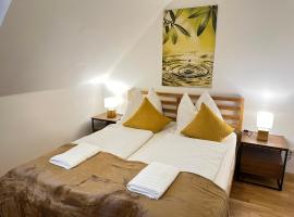 The Peaceful Garden Stay & Free Parking, hotel in Salzburg