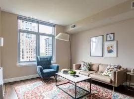 Reston 2br w laundry walk to restaurants mall WDC-831