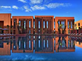 Doubletree By Hilton Ben Guerir Hotel & Residences, hotel med parkering i Benguerir