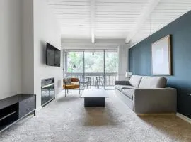 Culver City 2BR w Gym Pool nr shops LAX-329