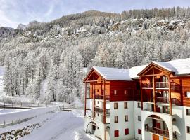 CASA-Bois de Pisan at the foot of the slopes, Hotel in Molines-en-Queyras