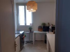 Apparemment 2 chambres, hotell sihtkohas Fontenay-le-Fleury