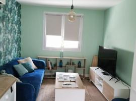 Charmante maison rénovée en plein centre、サン・ナゼールのホテル